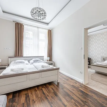 Apartment Marble Royal & Studio- Near The Park Budapest