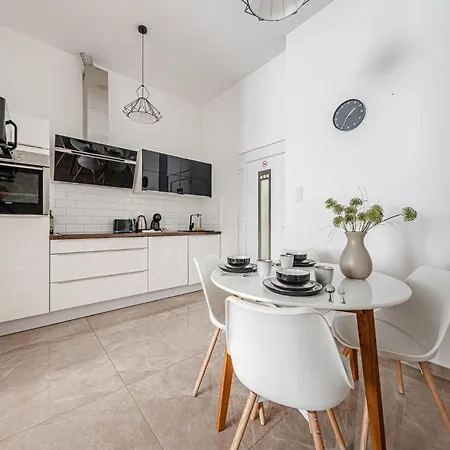 Marble Royal & Studio- Near The Park * Budapest